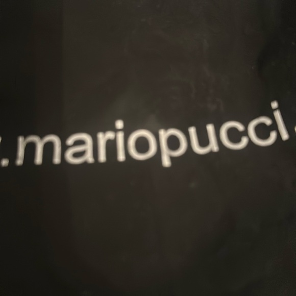 An elegant emerald dress made by designer  Jovani! - Picture 2 of 10